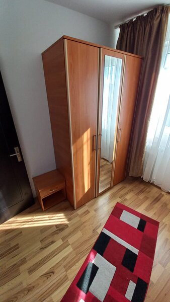 Drumul Taberei, Favorit,