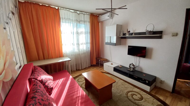 Drumul Taberei, Favorit,